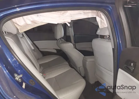 2018 Acura Ilx Special Edition z USA, uszkodzony, nr VIN 19UDE2F46JA004933